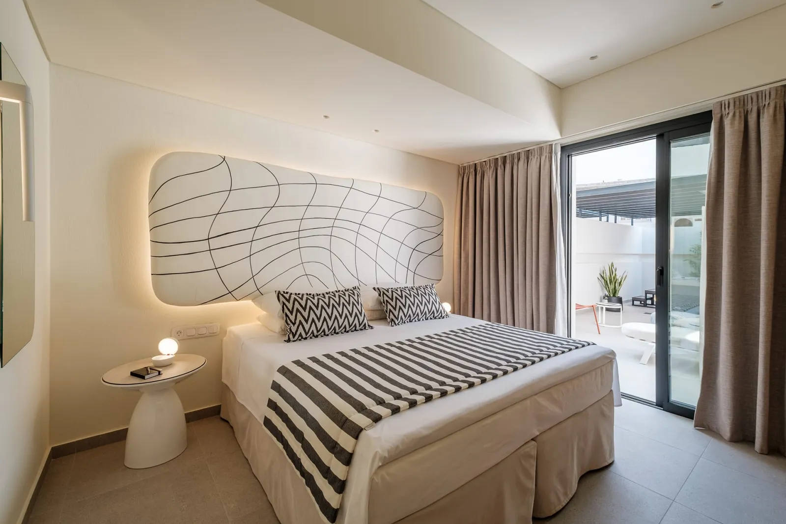 Noera, Grad Skijatos, Grčka — Gaia room
