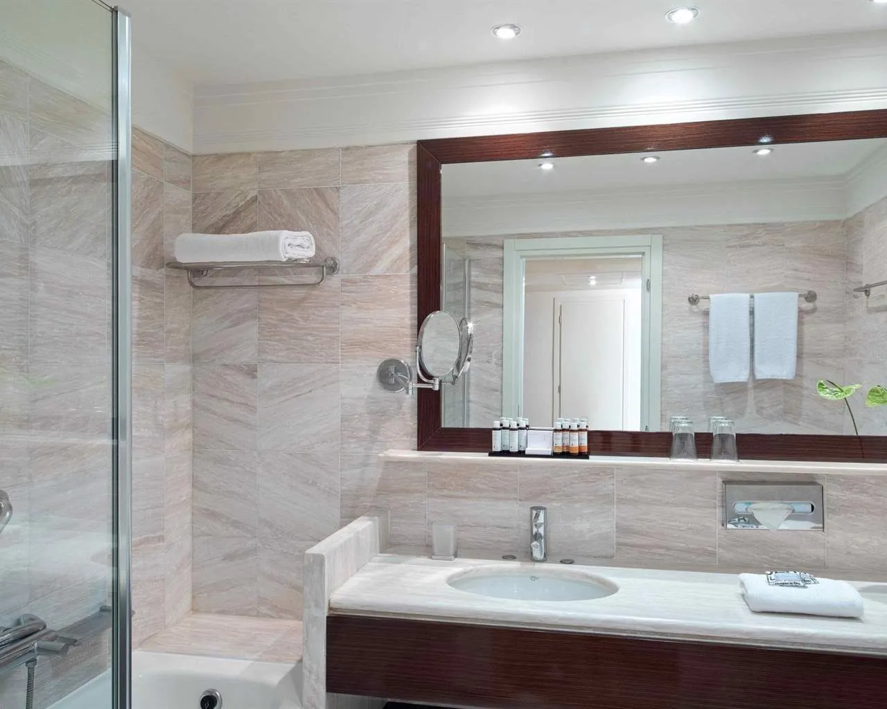 Princess Resort Skiathos SANTIKOS COLLECTION, Agia Paraskevi, Grčka — Suite Deluxe Sea View