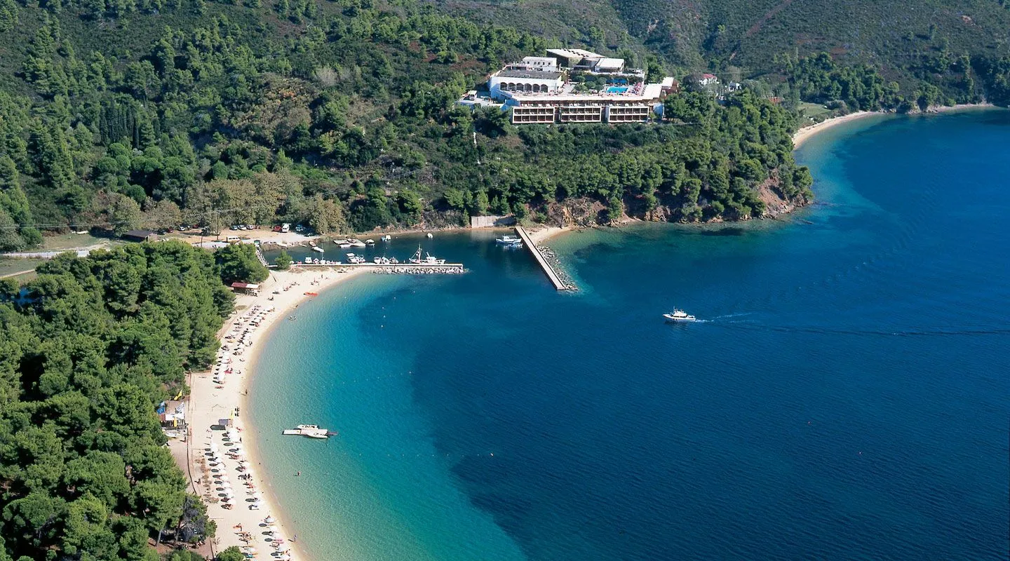 The Skiathos Palace Hotel, Kukunaries