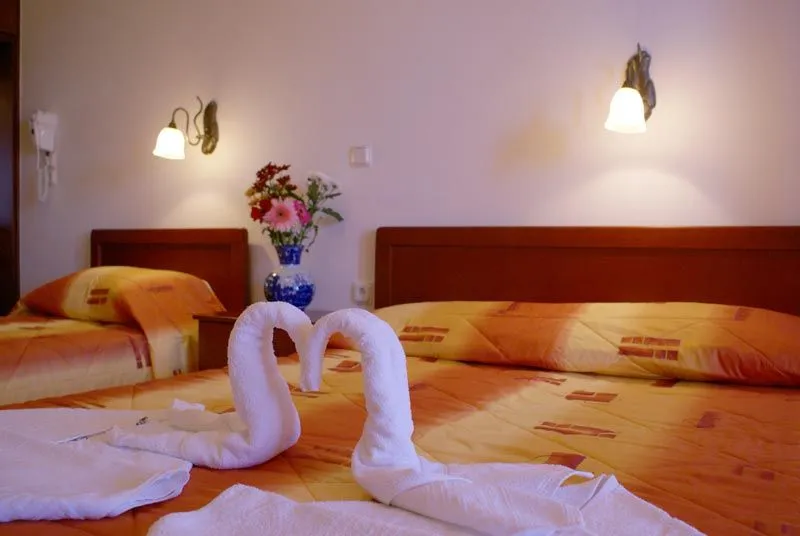 Agnanti Hotel Alonissos, Grčka — Triple Room Sea View