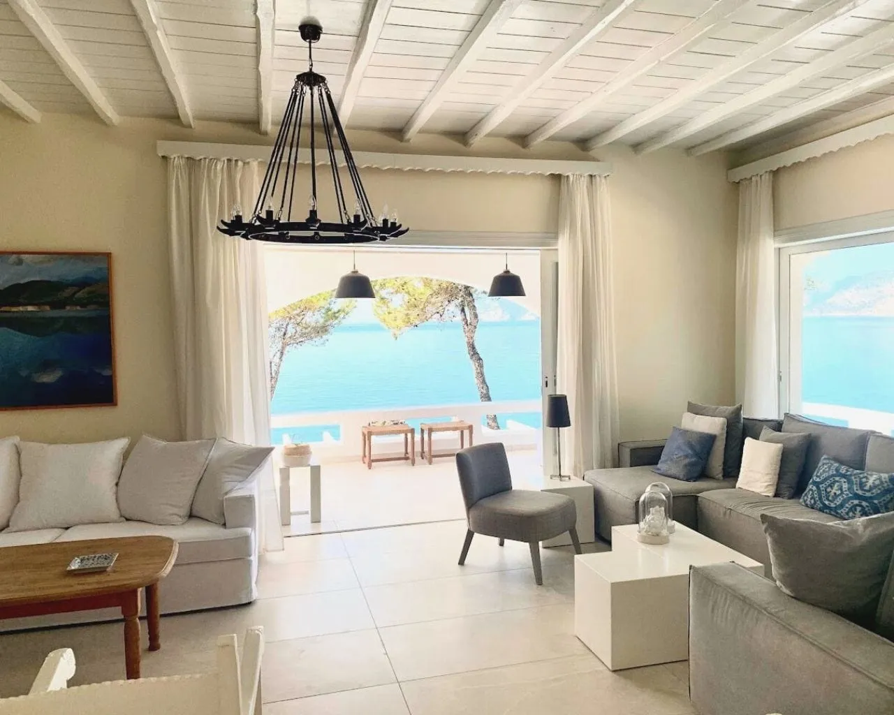 Marpunta Resort Alonnisos SANTIKOS COLLECTION, Marpunta, Grčka — Two Bedroom Suite with Private Jacuzzi