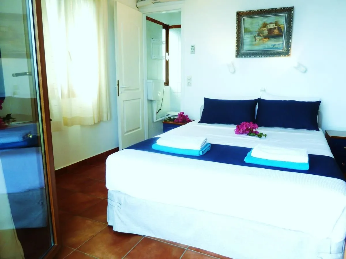 Milia Bay Hotel & Apartments Alonissos, Milia, Grčka — Two bedrooms apartment with Sea and Garden View