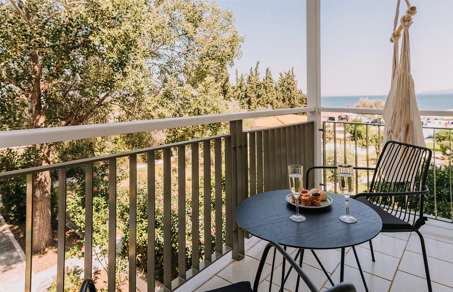 Brown Beach Evia Island, Eretria, Grčka — Classic Partial Sea View Room