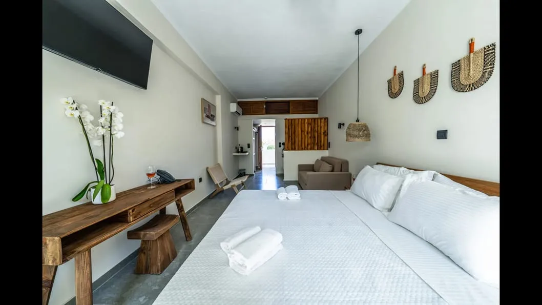 Elion Seaside Resort By Anayia All-Inclusive Resorts, Grčka — Family Land View