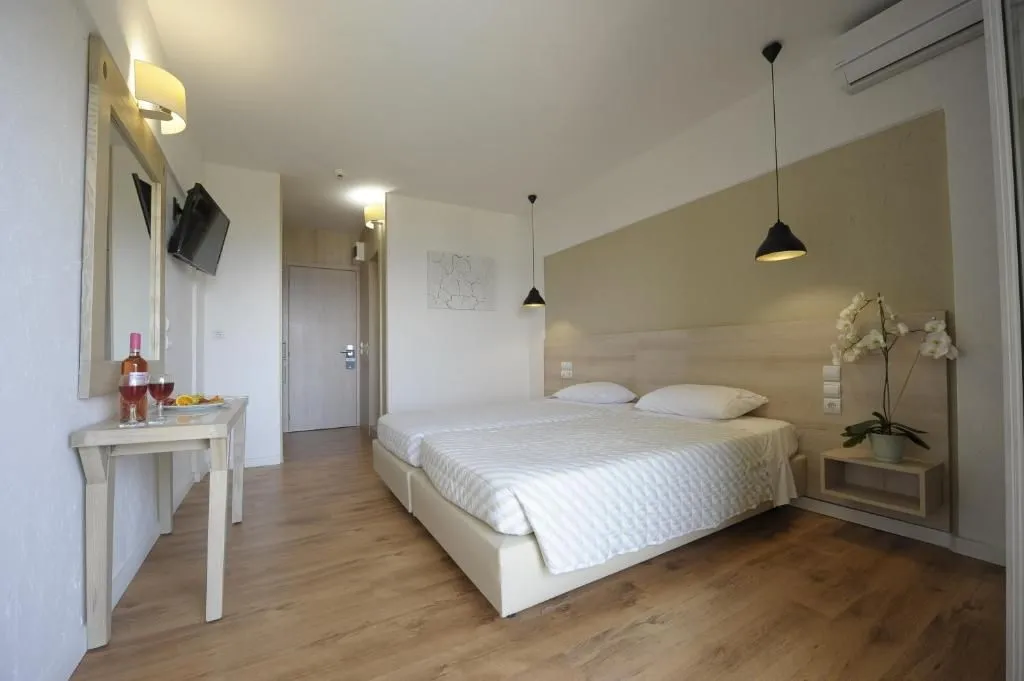 Evia Riviera Resort By Anayia All-Inclusive Resorts, Amirantos, Grčka — Superior Room Sea View