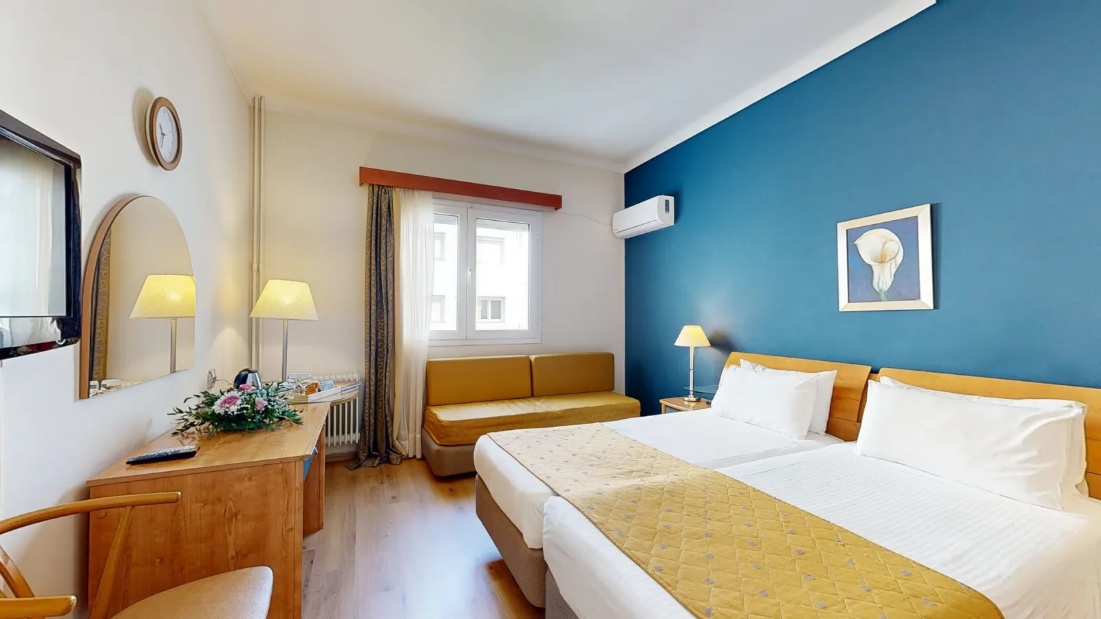 Lucy Hotel Chalkida, Halkida, Grčka — Interconnecting Room