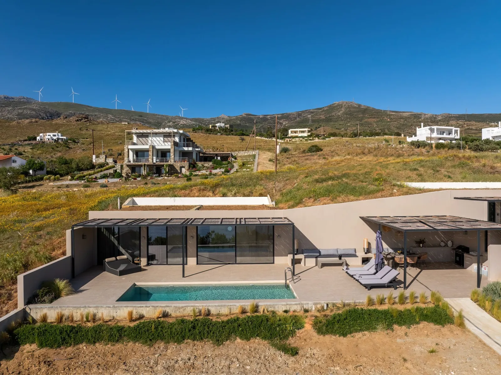 S Cave Villas Seaside Karystos, Karistos, Grčka — Alpha Villa