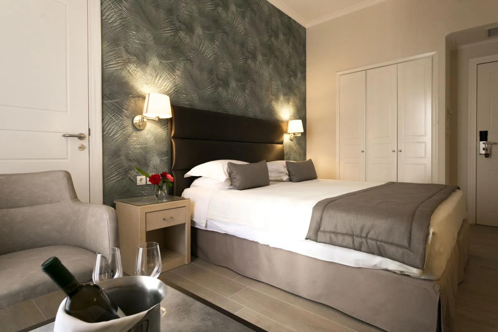 Thermae Sylla Spa & Wellness Hotel, Grčka — Premium Twin or Double Room with Pool/Park View - Ground Floor