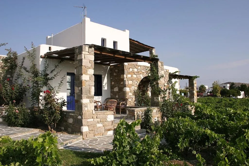 Agrabeli Paros, Nausa, Grčka — fotografija 2
