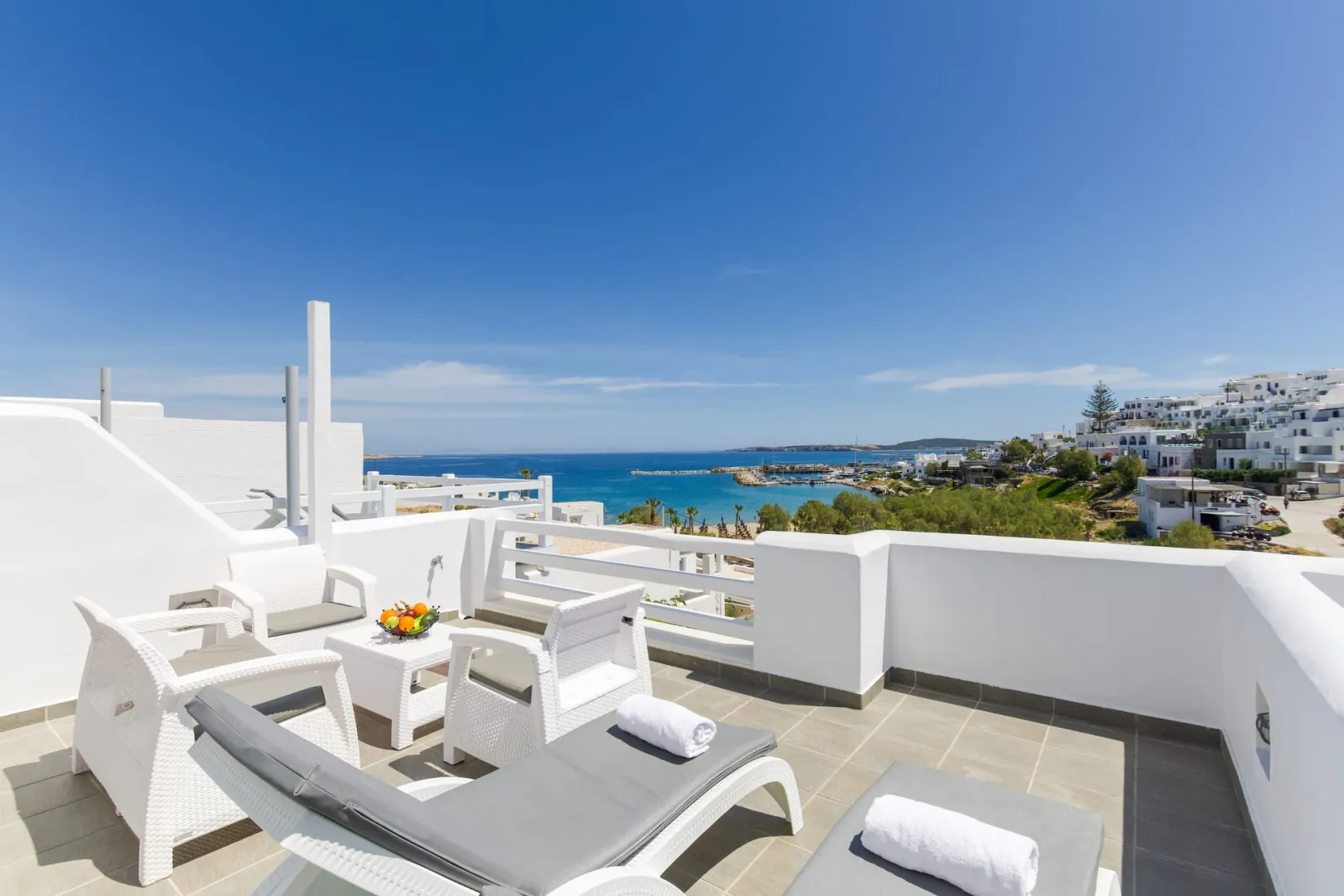 Alexandros Apartments Paros, Nausa, Grčka — Family Apartment with Sea View