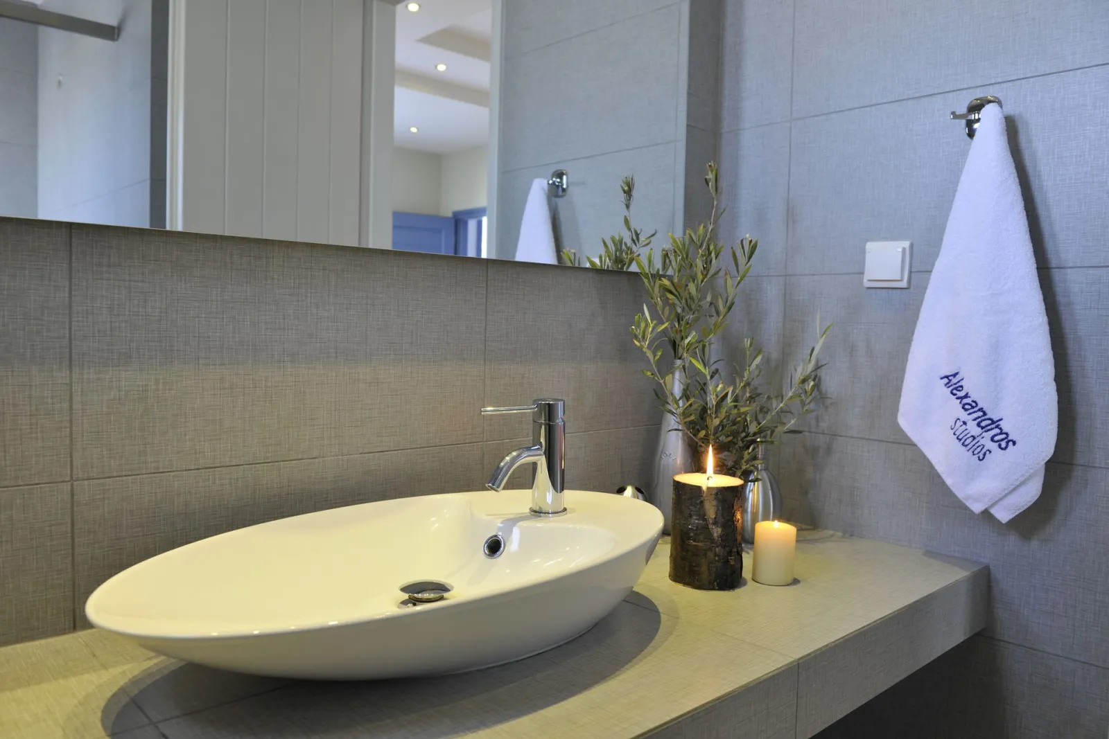 Alexandros Apartments Paros, Nausa, Grčka — Standard Double Room with Courtyard