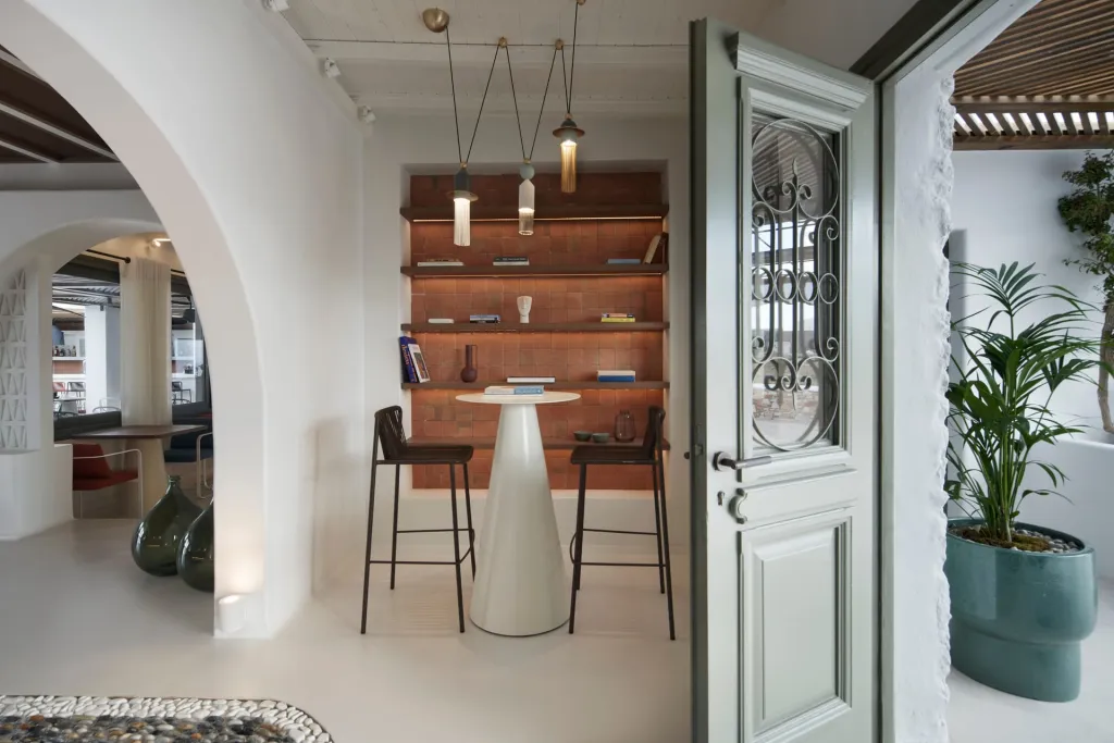 Andronis Minois Paros, Punda, Grčka — fotografija 3