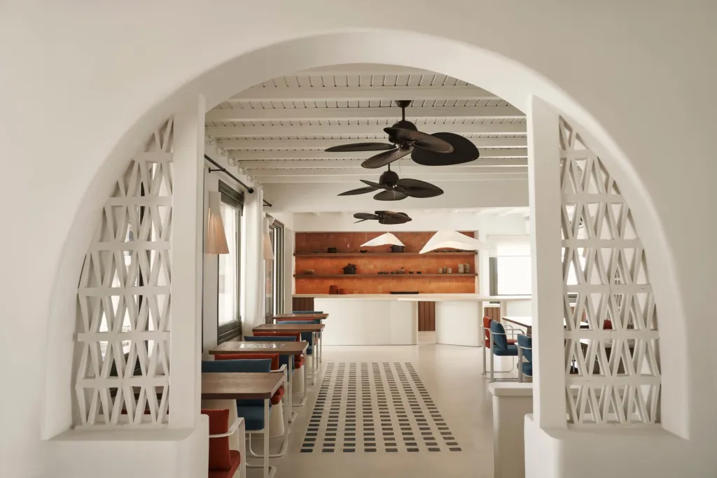 Andronis Minois Paros, Punda, Grčka — fotografija 14