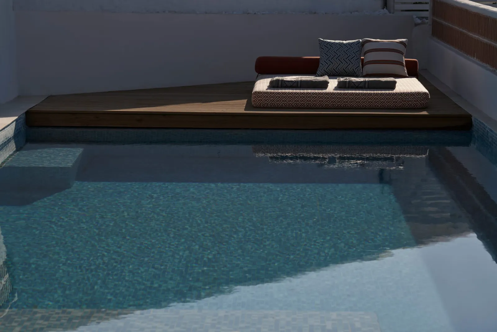 Andronis Minois Paros, Punda, Grčka — Element Suite