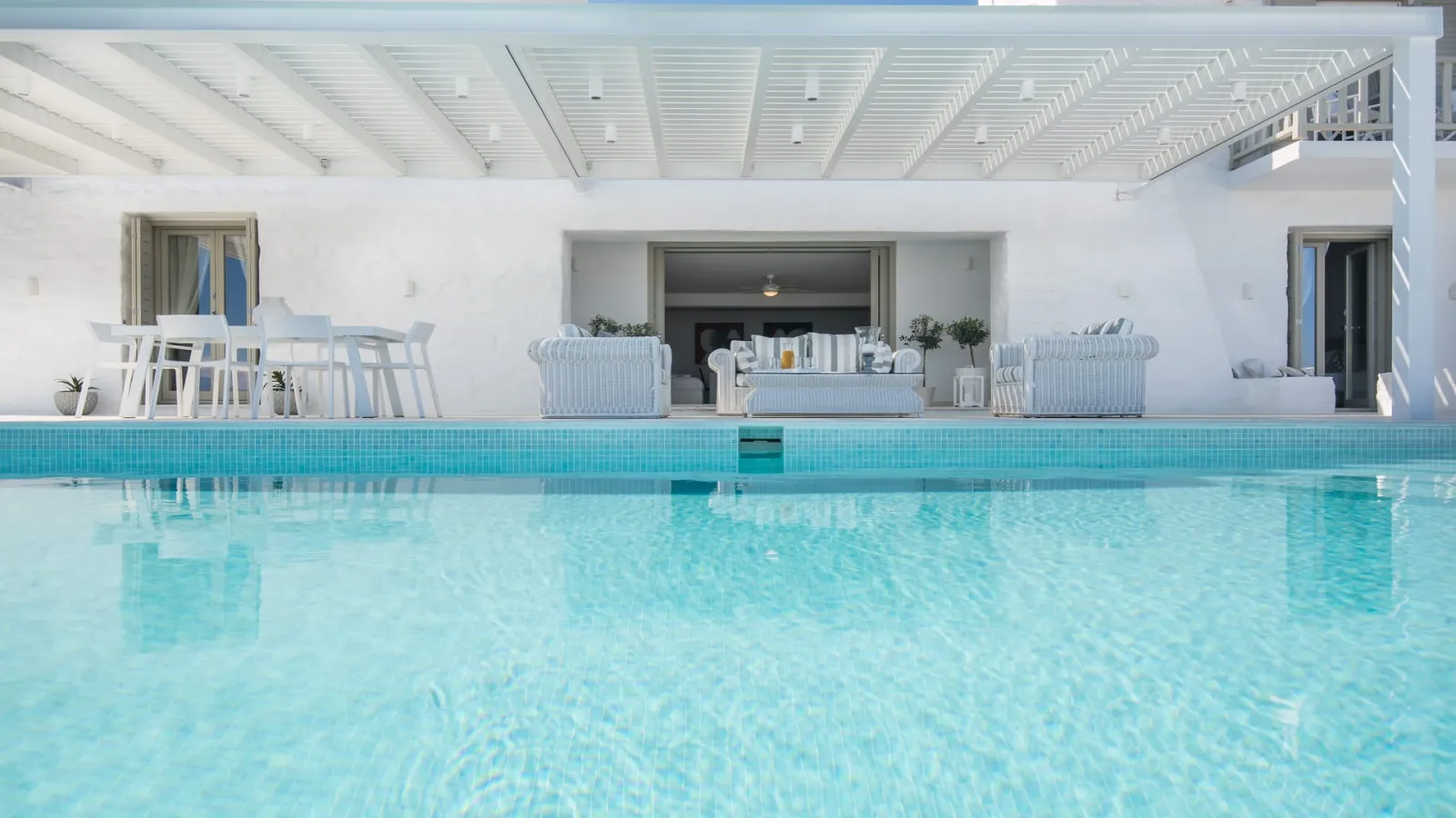 Bright Blue Villas Paros, Grčka — Villa Helpis - Santa Maria