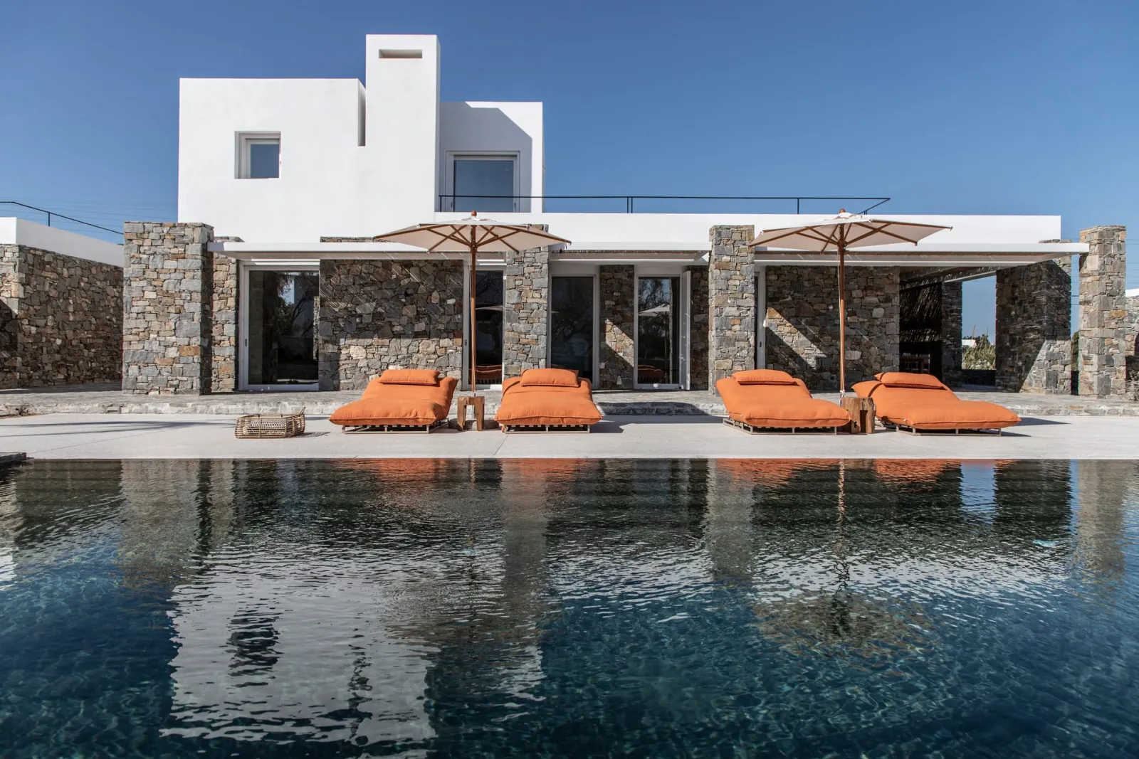 Bright Blue Villas Paros, Grčka — Villa Sancia - Santa Maria