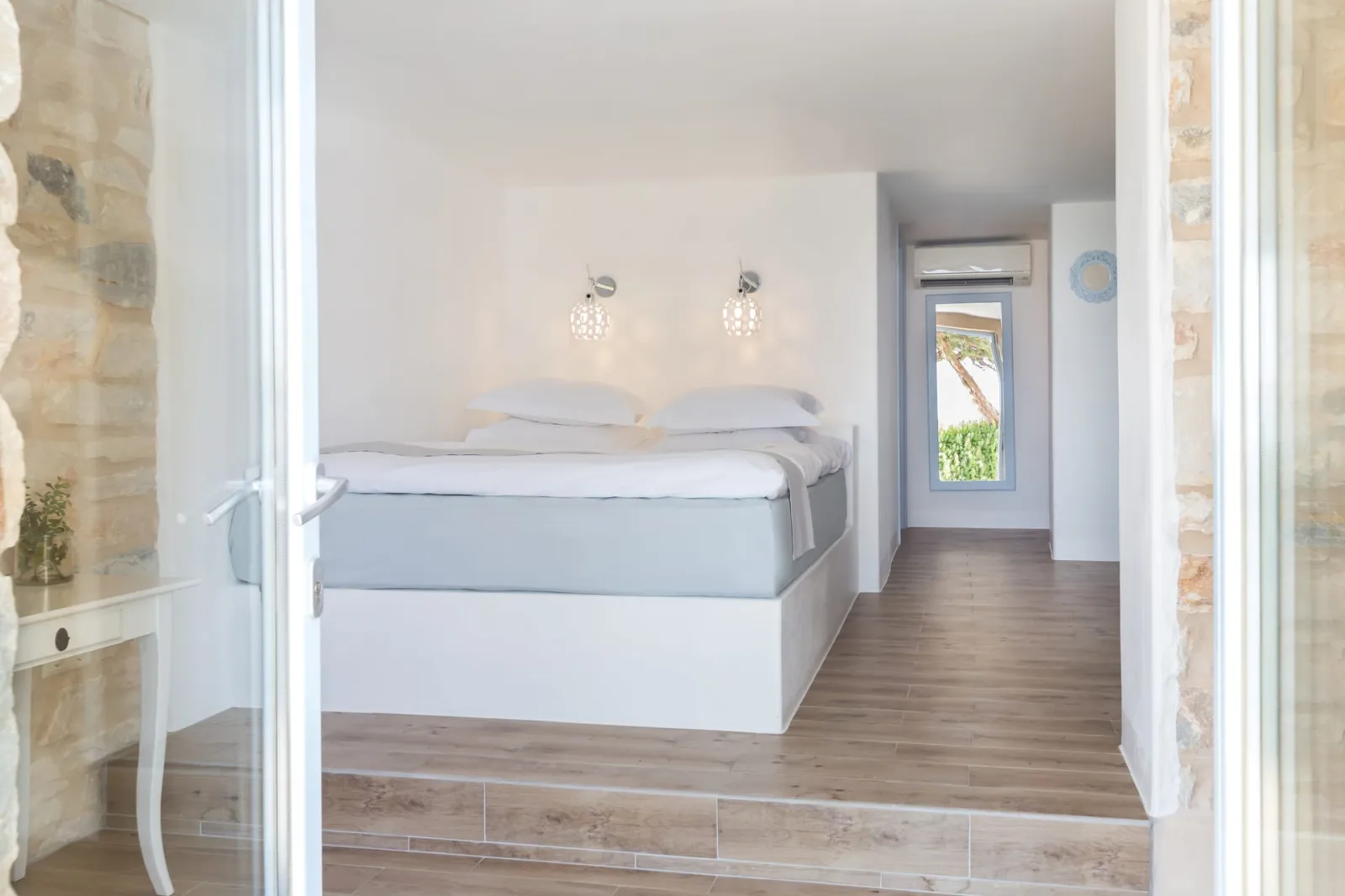 Calme Boutique Hotel Paros, Drios, Grčka — Deluxe Suite with Sea View & Private Pool
