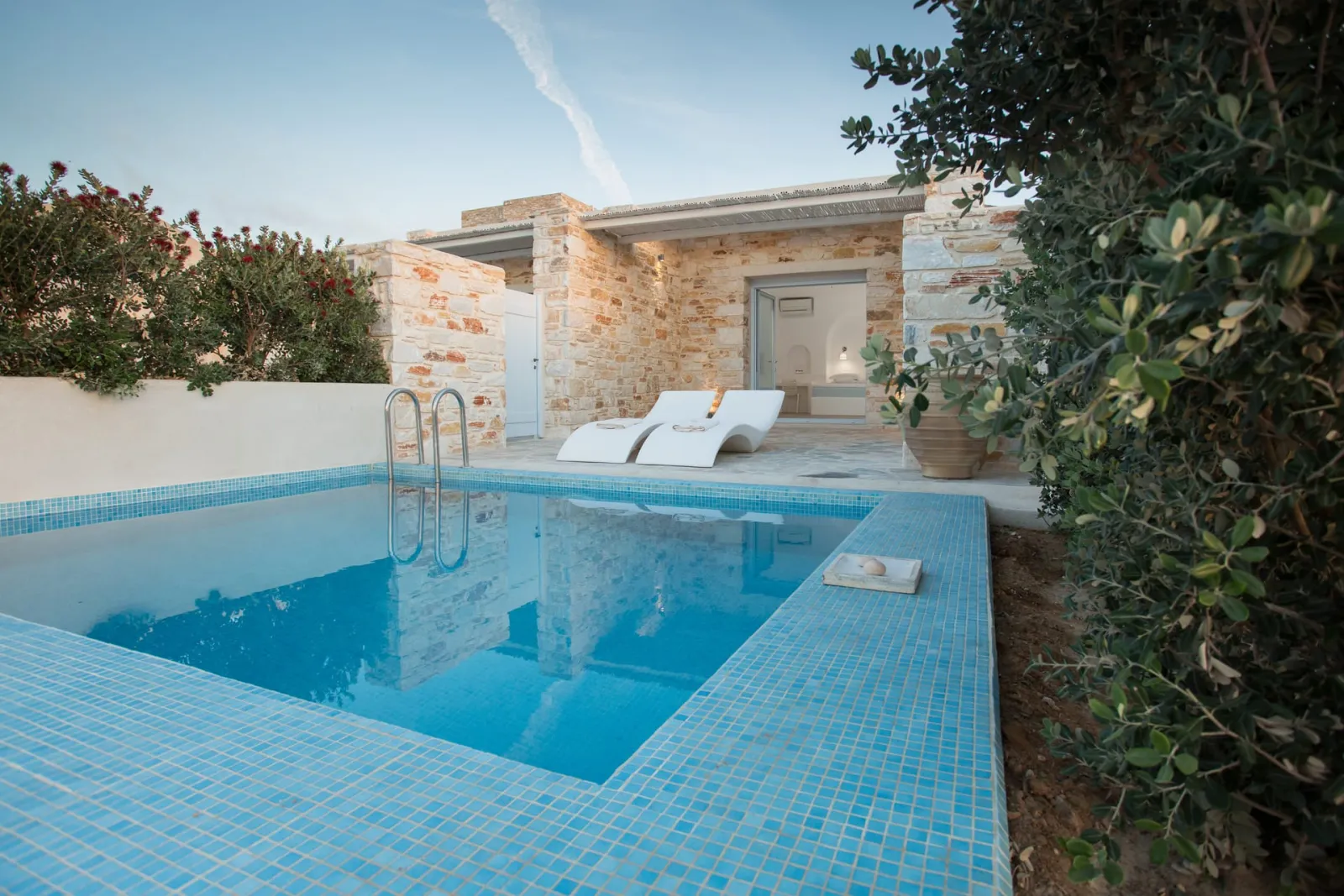Calme Boutique Hotel Paros, Drios, Grčka — Imperial Suite with Sea View & Private Pool