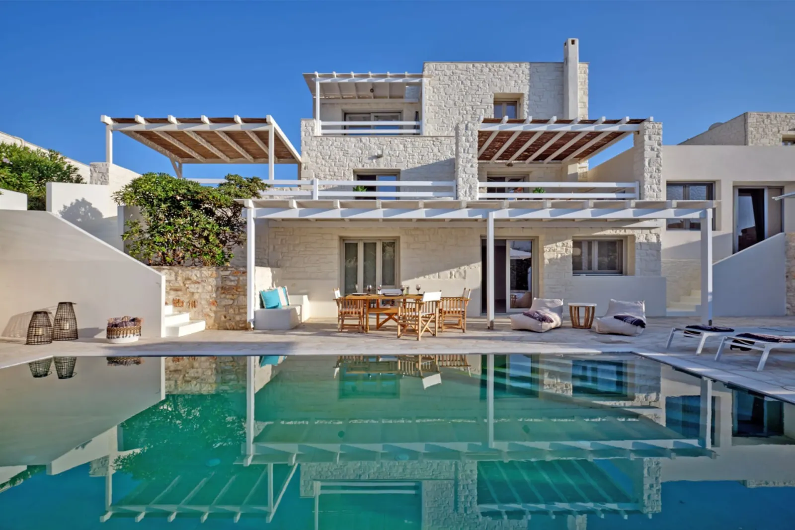 Kennedys Group Villa Management Paros, Grčka — Agave I Santa Maria I 4 Bedrooms