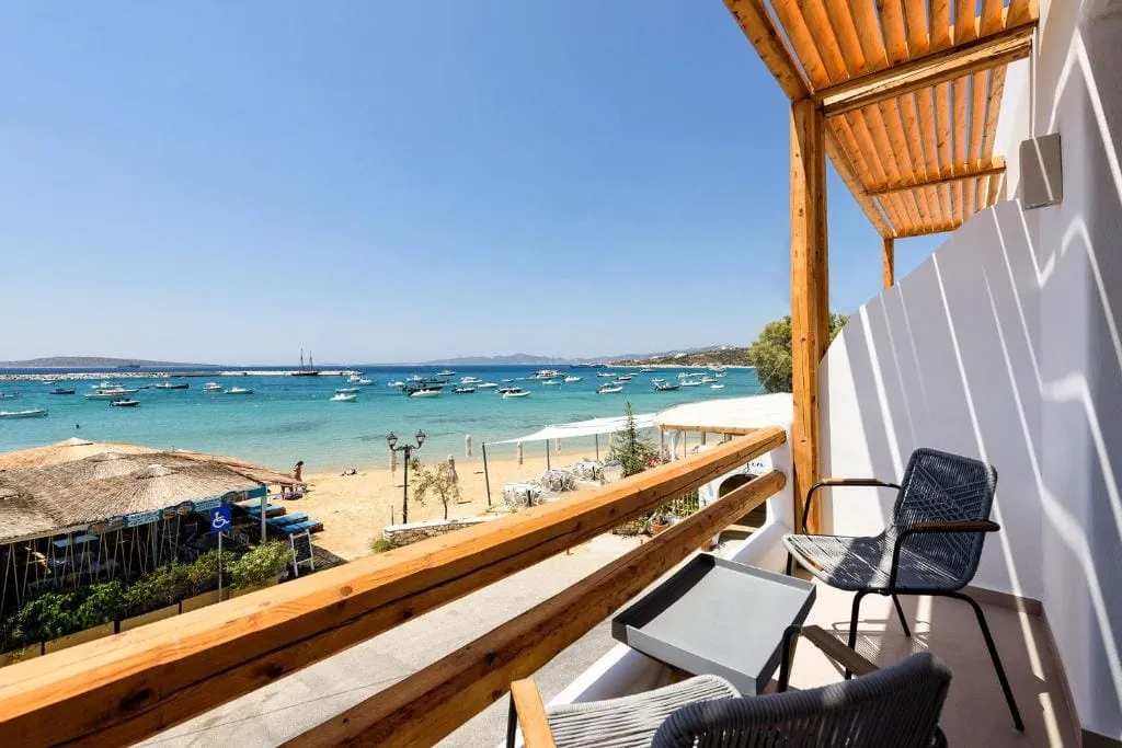 Kiano Suites Paros, Grčka — Deluxe Double Room with Sea View