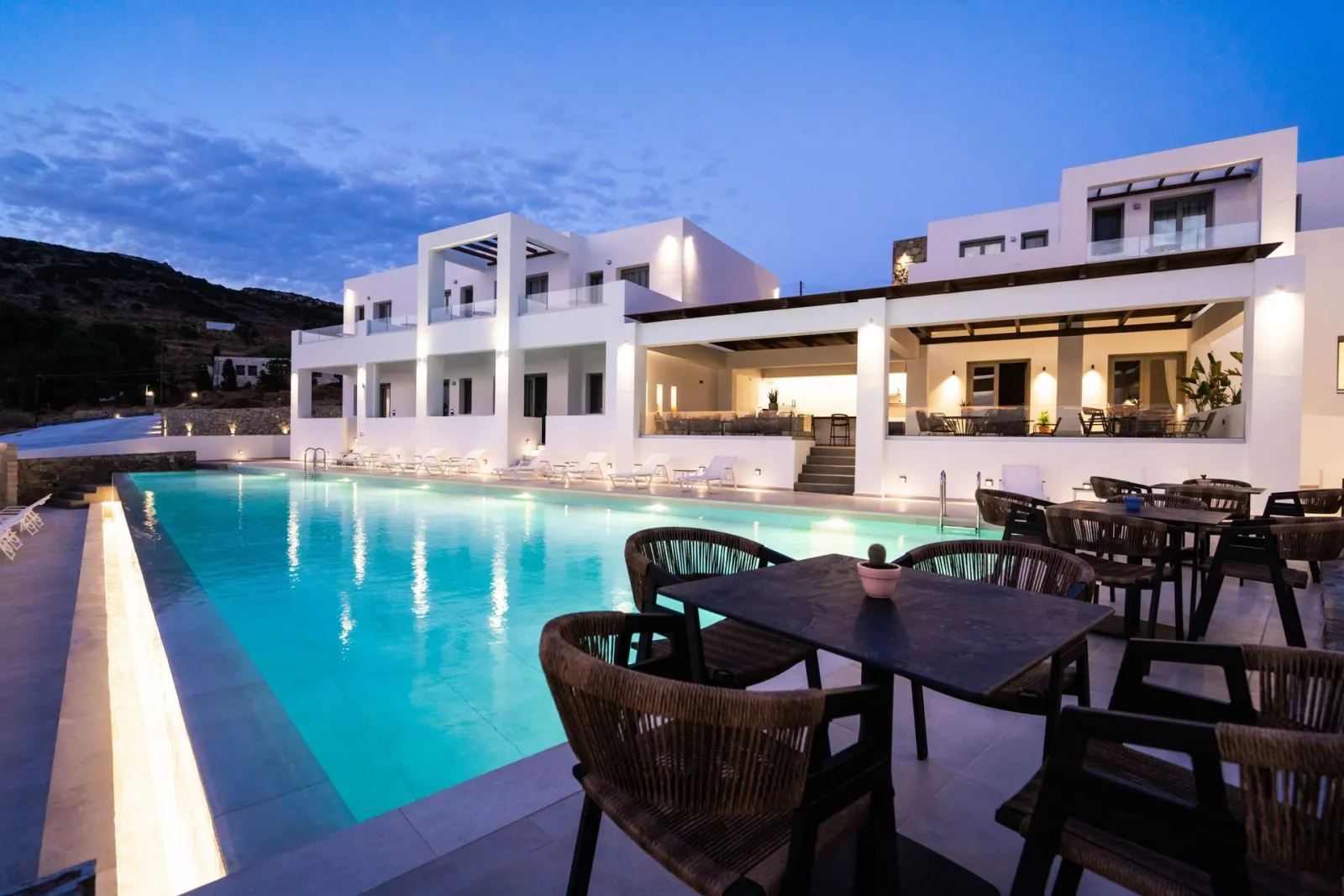 Kouros Blanc Paros, Punda