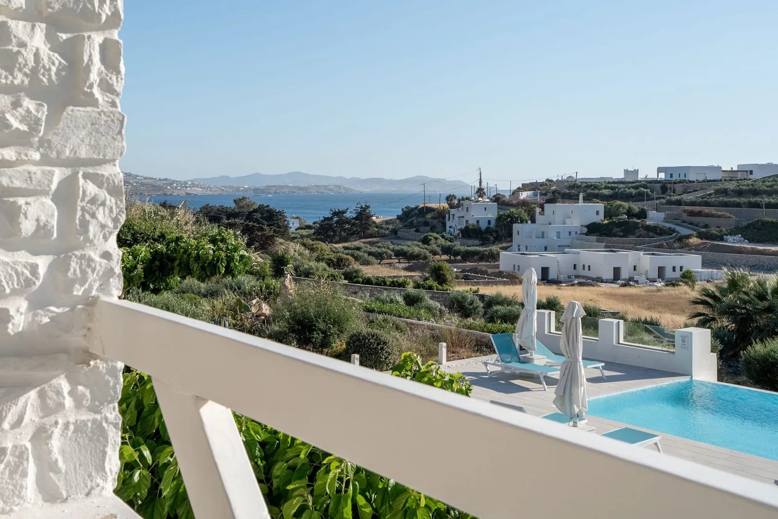 Kriolithos Houses, Grčka — Krios Two Bedroom Apartment - Sea View & Shared Pool