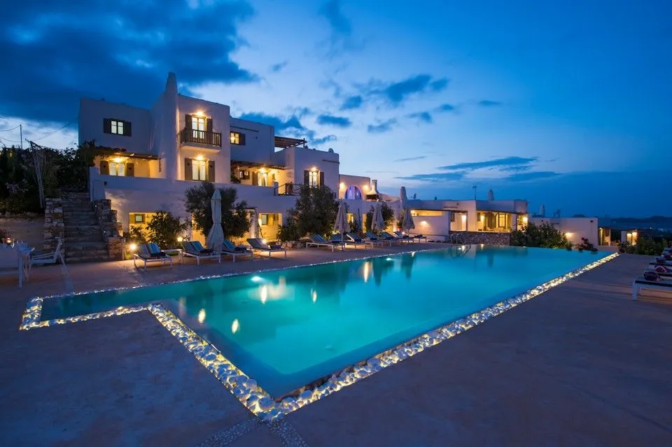 Naoussa Hills Boutique Resort, Nausa