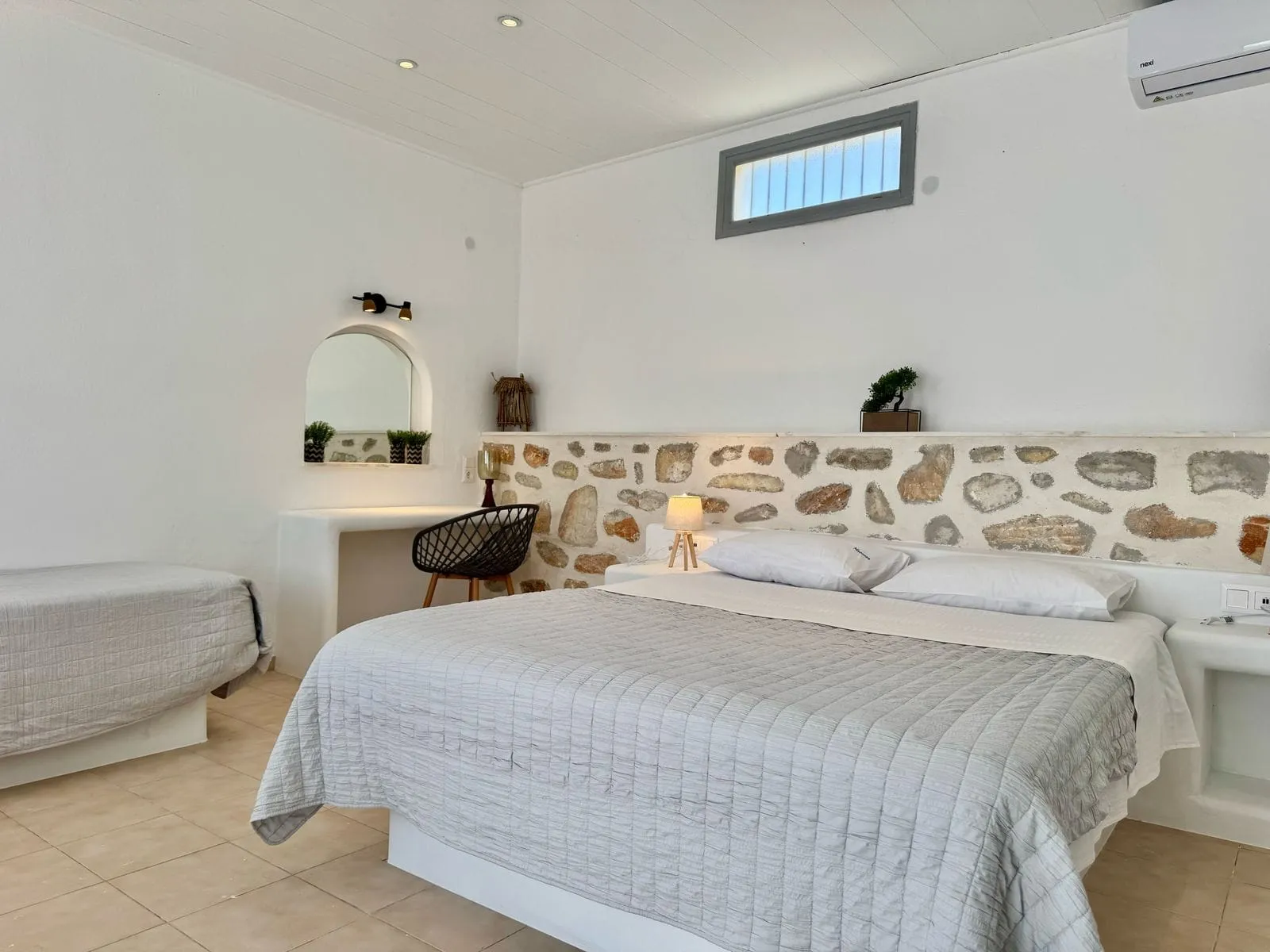 Naoussa Hotel Paros by Booking Kottas, Nausa, Grčka — Comfort Side Sea View Room (Μax 4 pax)