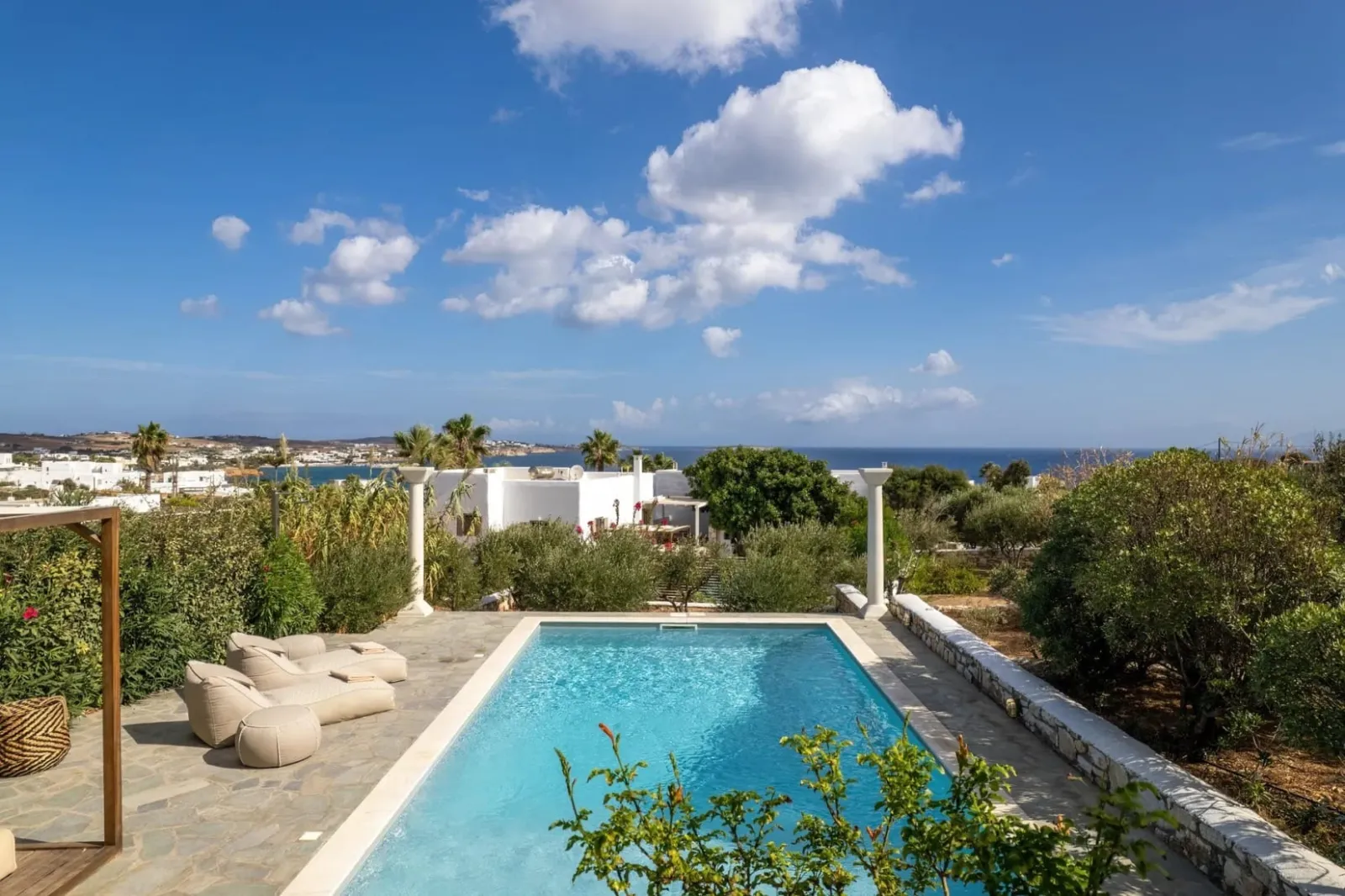 Olive Villas Rentals Paros, Nausa, Grčka — 4 Bedroom | Villa Clarisse | Ampelas