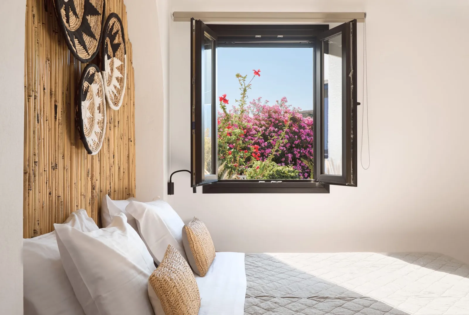 Omilos Beachfront House, Grčka — Standard Room Garden View
