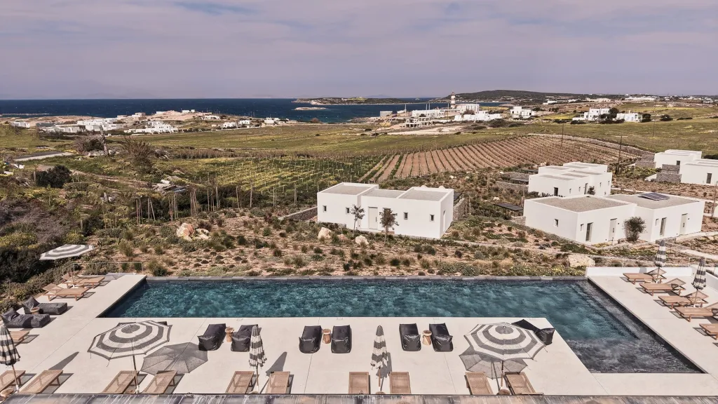 Ovea Paros, Nausa, Grčka — fotografija 1