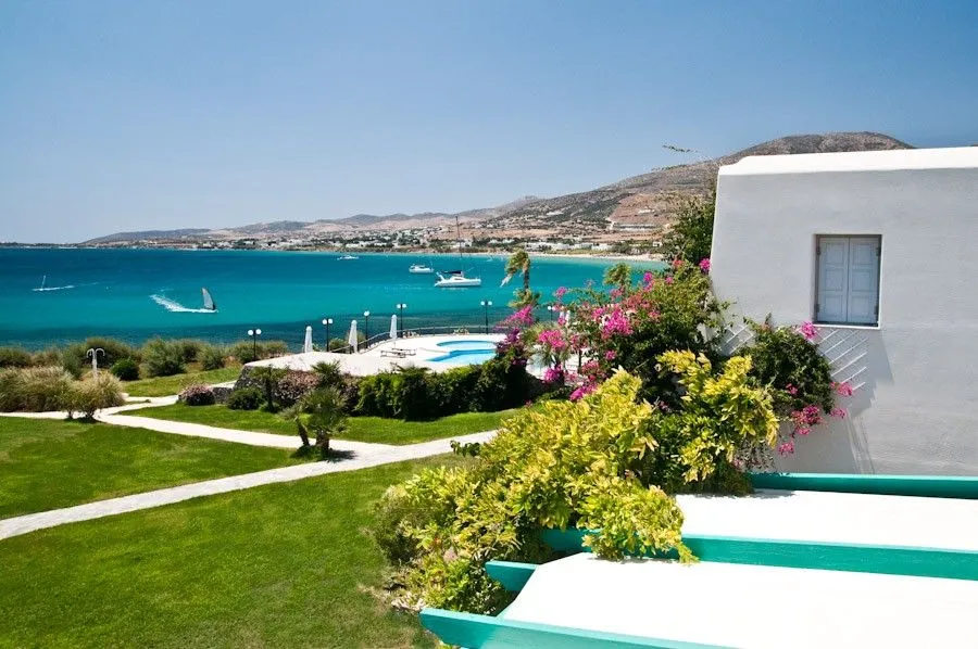 Poseidon of Paros, Drios, Grčka — fotografija 2