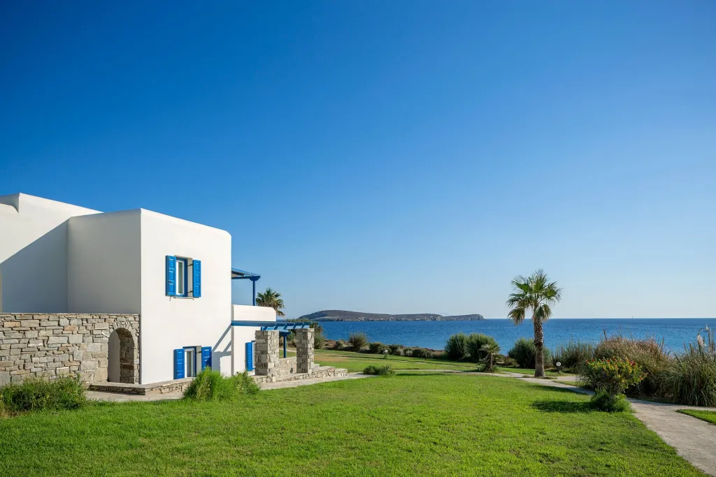 Poseidon of Paros, Drios, Grčka — fotografija 52