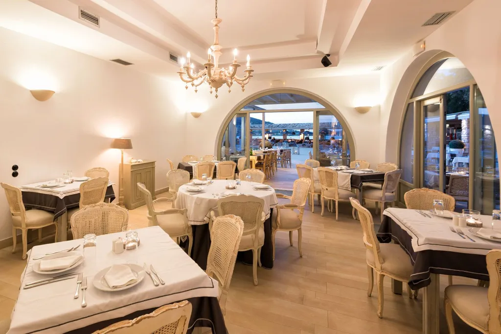 Saint Andrea Paros Seaside Resort - Adults Only, Nausa, Grčka — fotografija 1