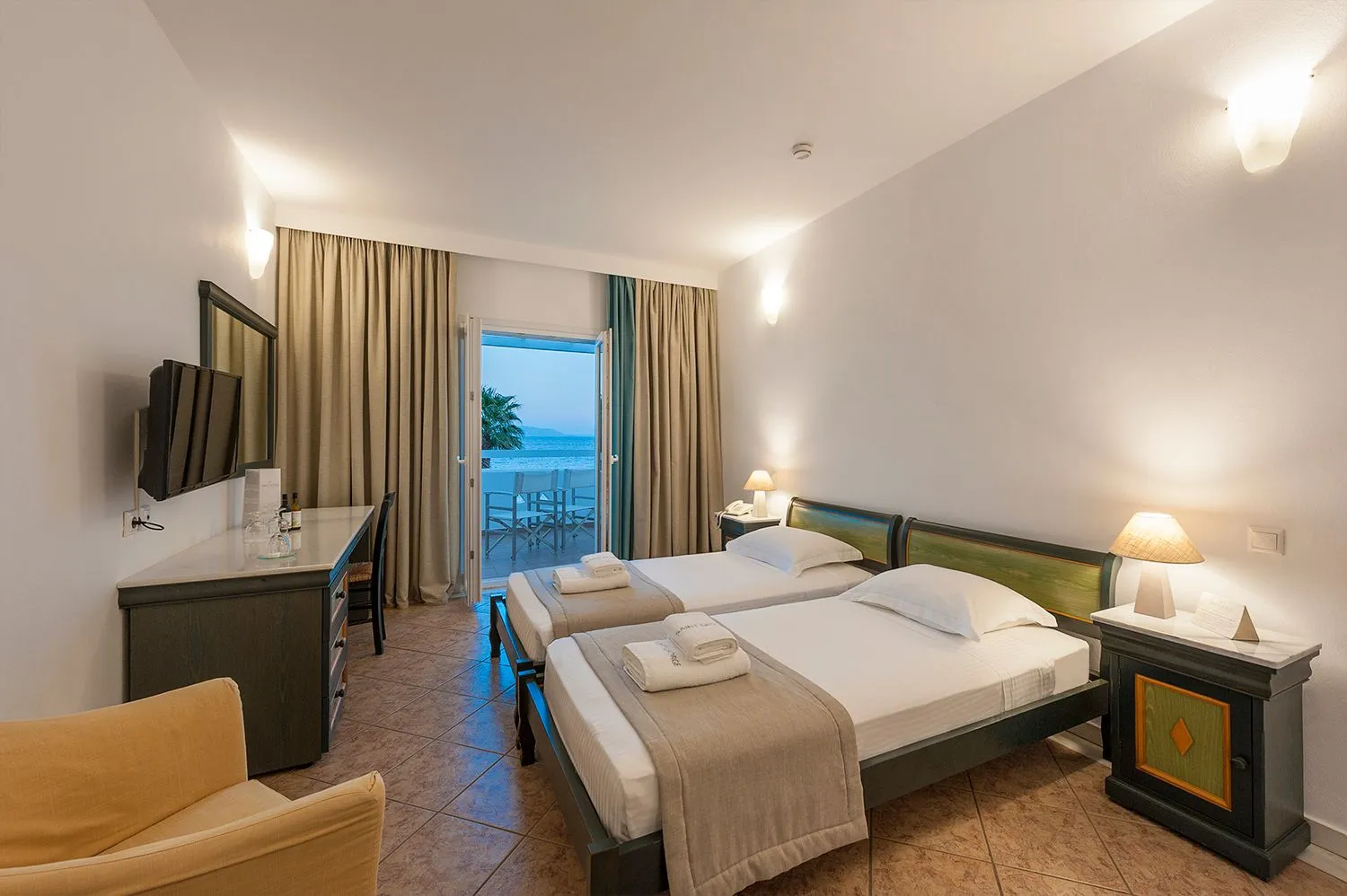 Saint George Hotel Paros, Drios, Grčka — Classic Double Sea View