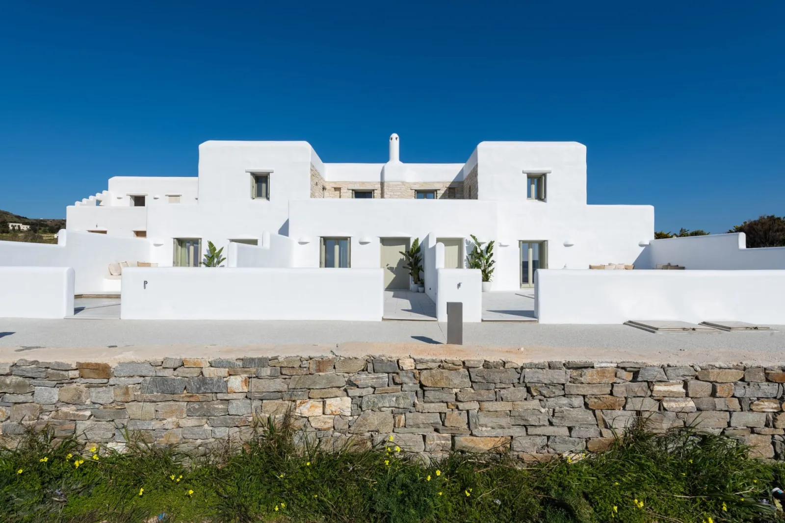 Sersi Paros Villas & Suites, Punda, Grčka — Black Villa With Jacuzzi & Sea View