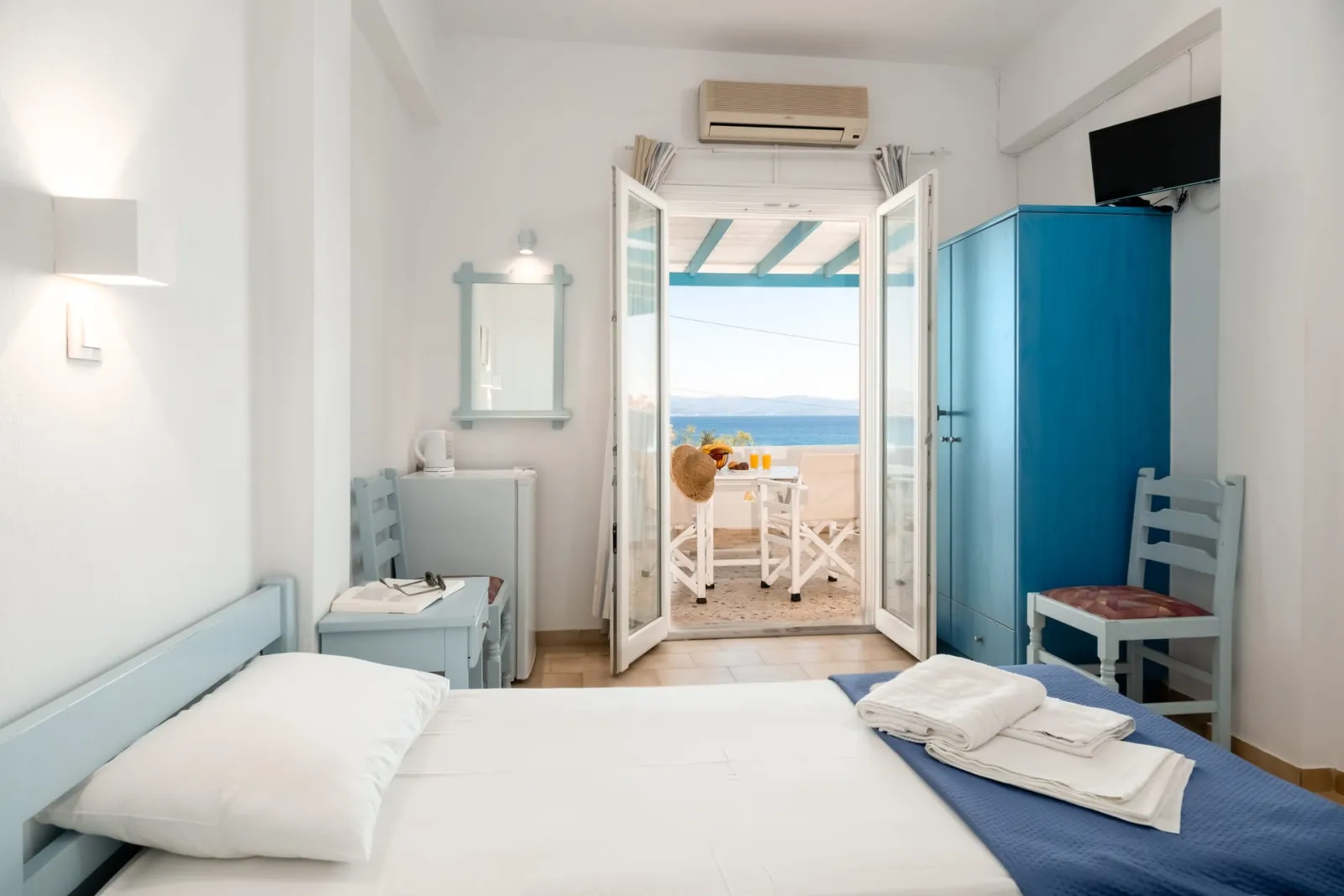Studios Afroditi, Drios, Grčka — Double or Twin Room with Sea View