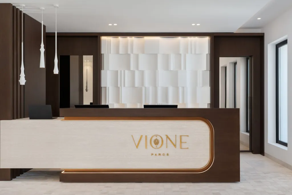 Vione Paros, Nausa, Grčka — fotografija 2