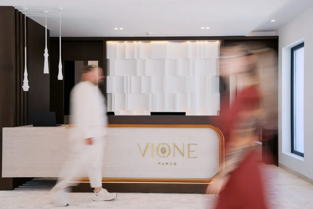 Vione Paros, Nausa, Grčka — fotografija 16