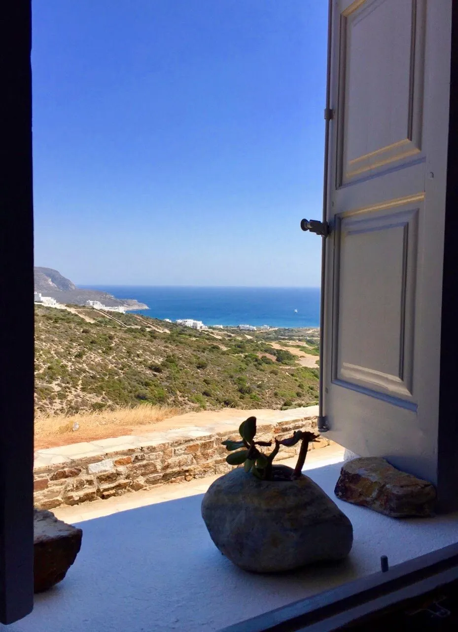 Another Island & Island White Antiparos, Soros Beah, Grčka — fotografija 1