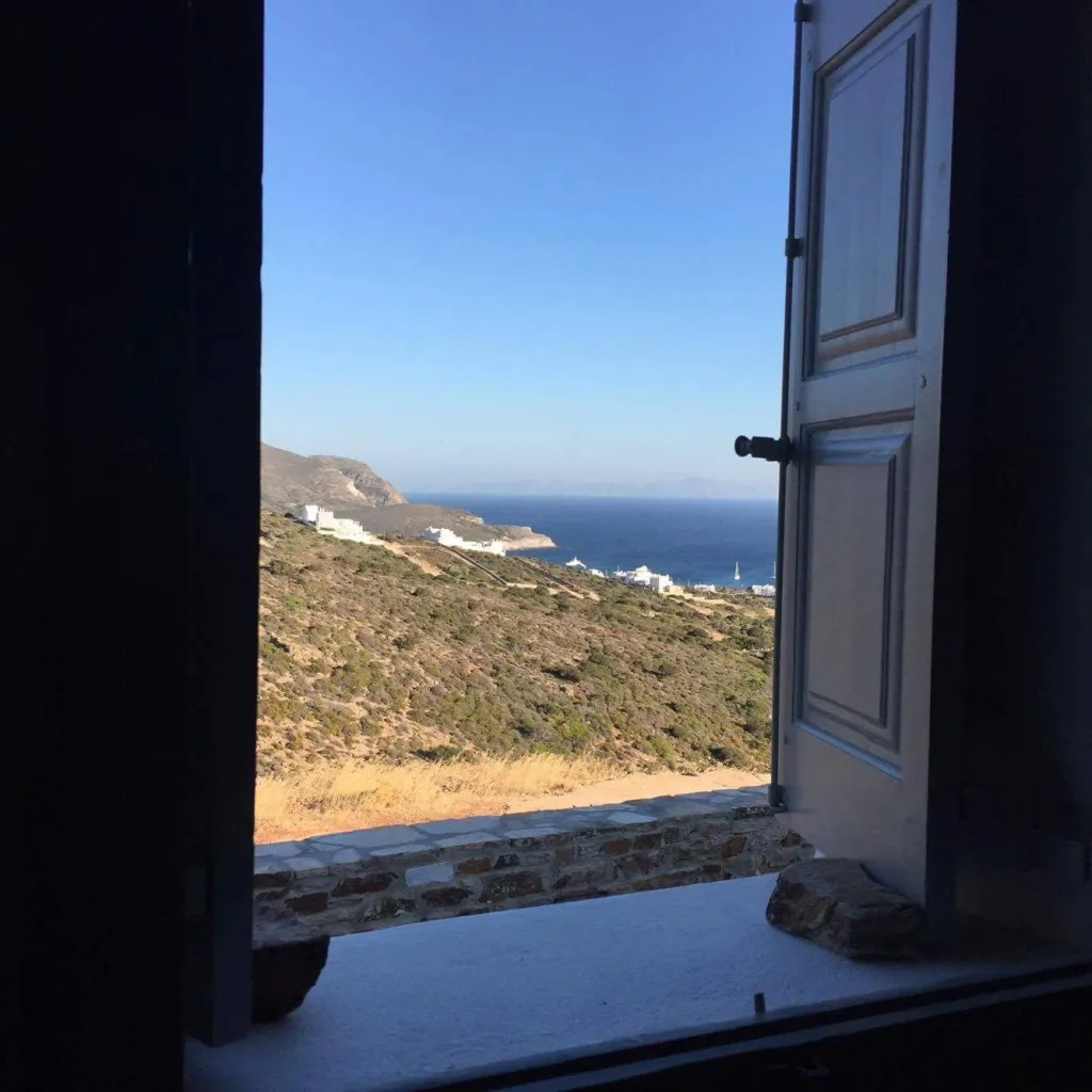 Another Island & Island White Antiparos, Soros Beah, Grčka — fotografija 2