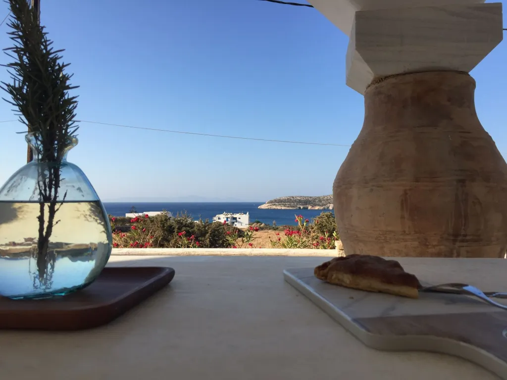 Another Island & Island White Antiparos, Soros Beah, Grčka — fotografija 4