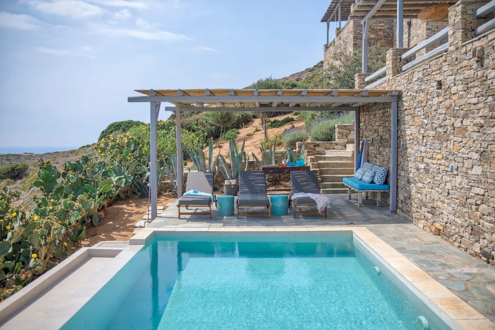 Olive Villas Rentals Antiparos, Grčka — 6 bedroom |Villa Claudine| St. Georgios