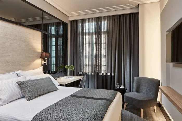 Antigon Urban Chic Hotel, Solun, Grčka — Double for Single Use Comfort Balcony City View