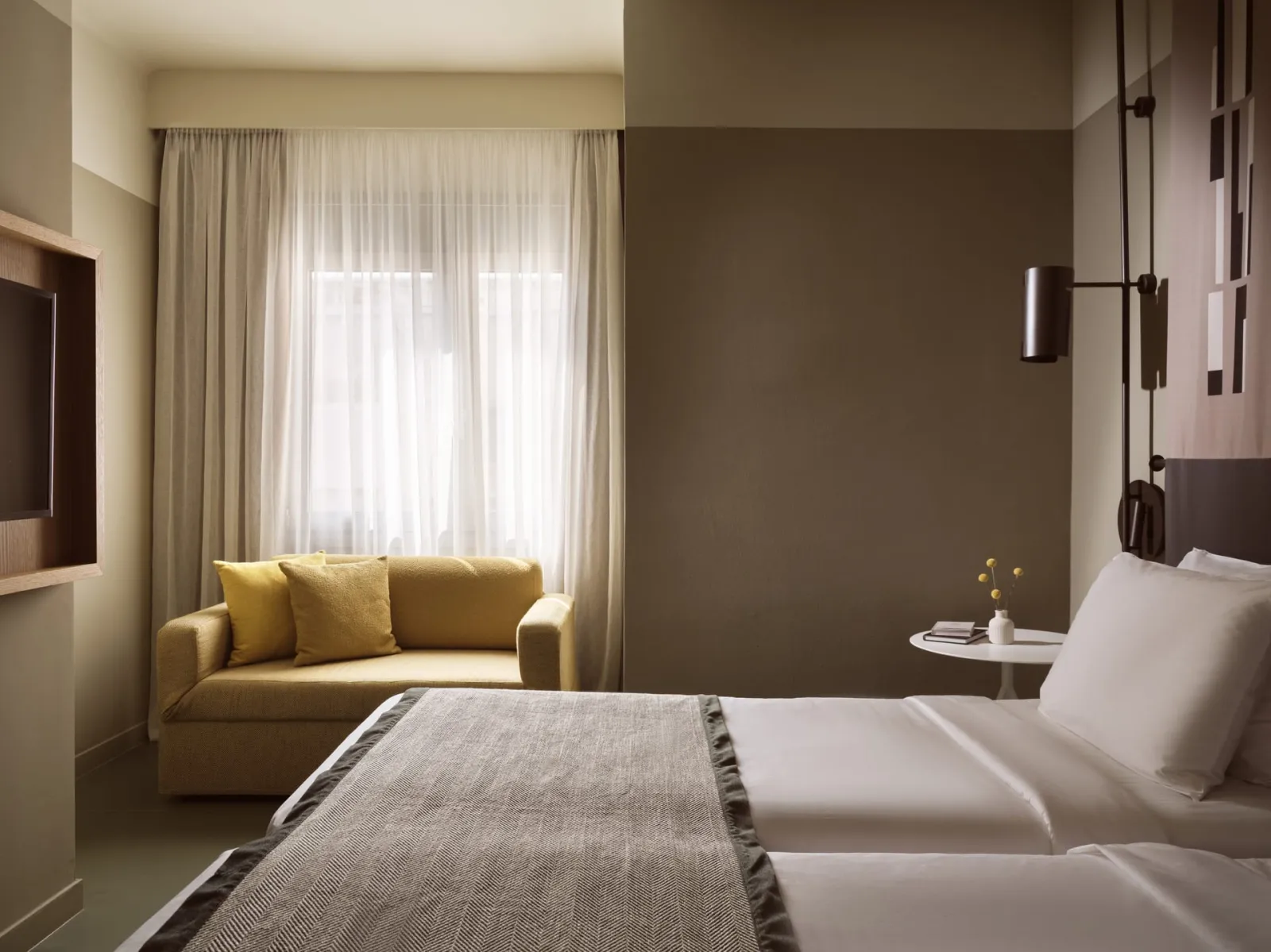 City Hotel Thessaloniki, Grčka — Superior Room Inner View