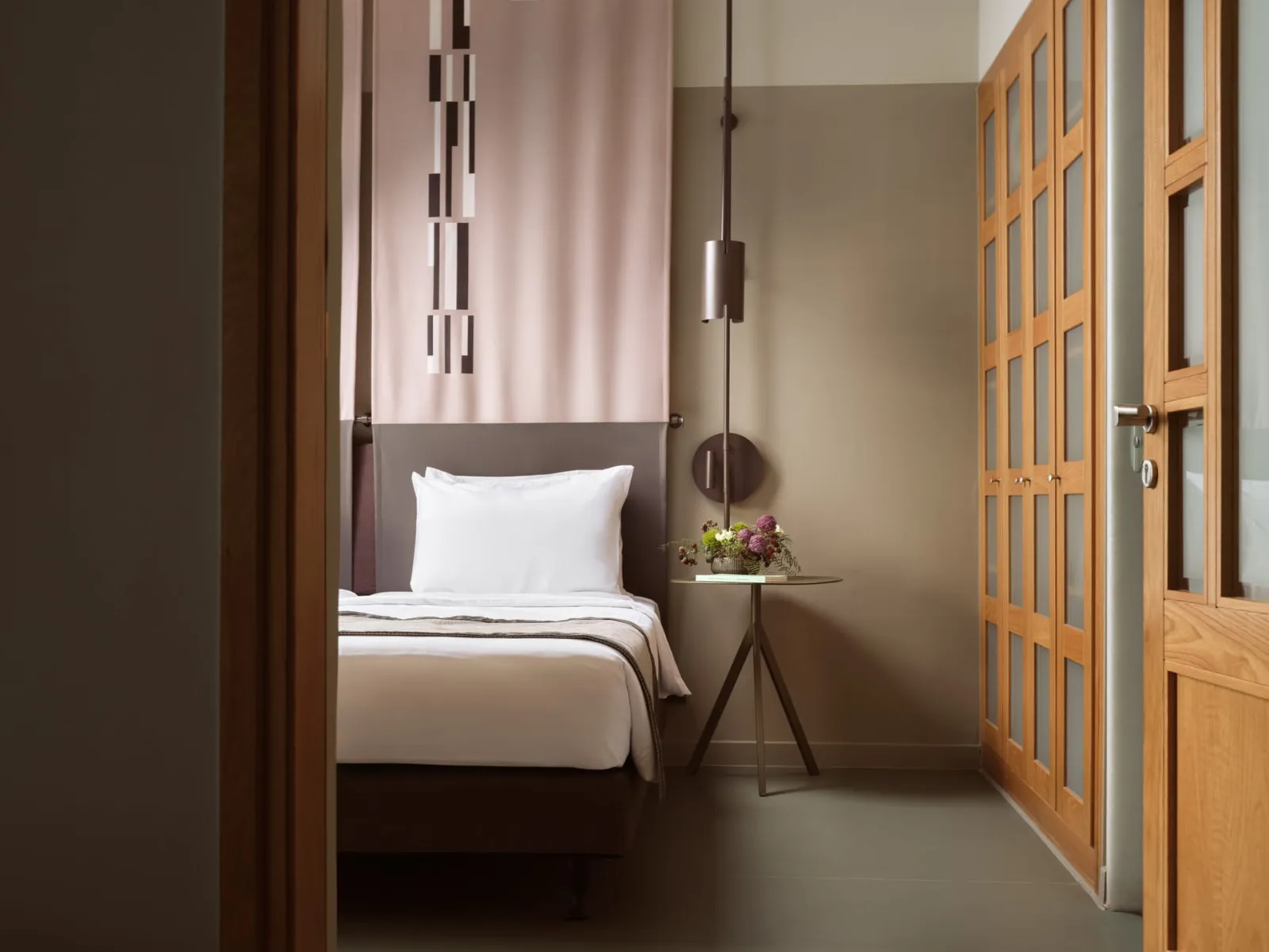 City Hotel Thessaloniki, Grčka — The One Suite