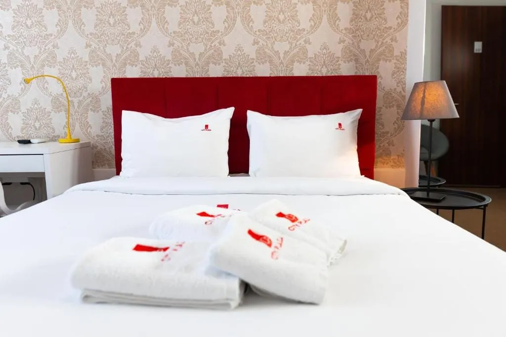 City Plaza Apartments & Rooms Thessaloniki, Grčka — Family room