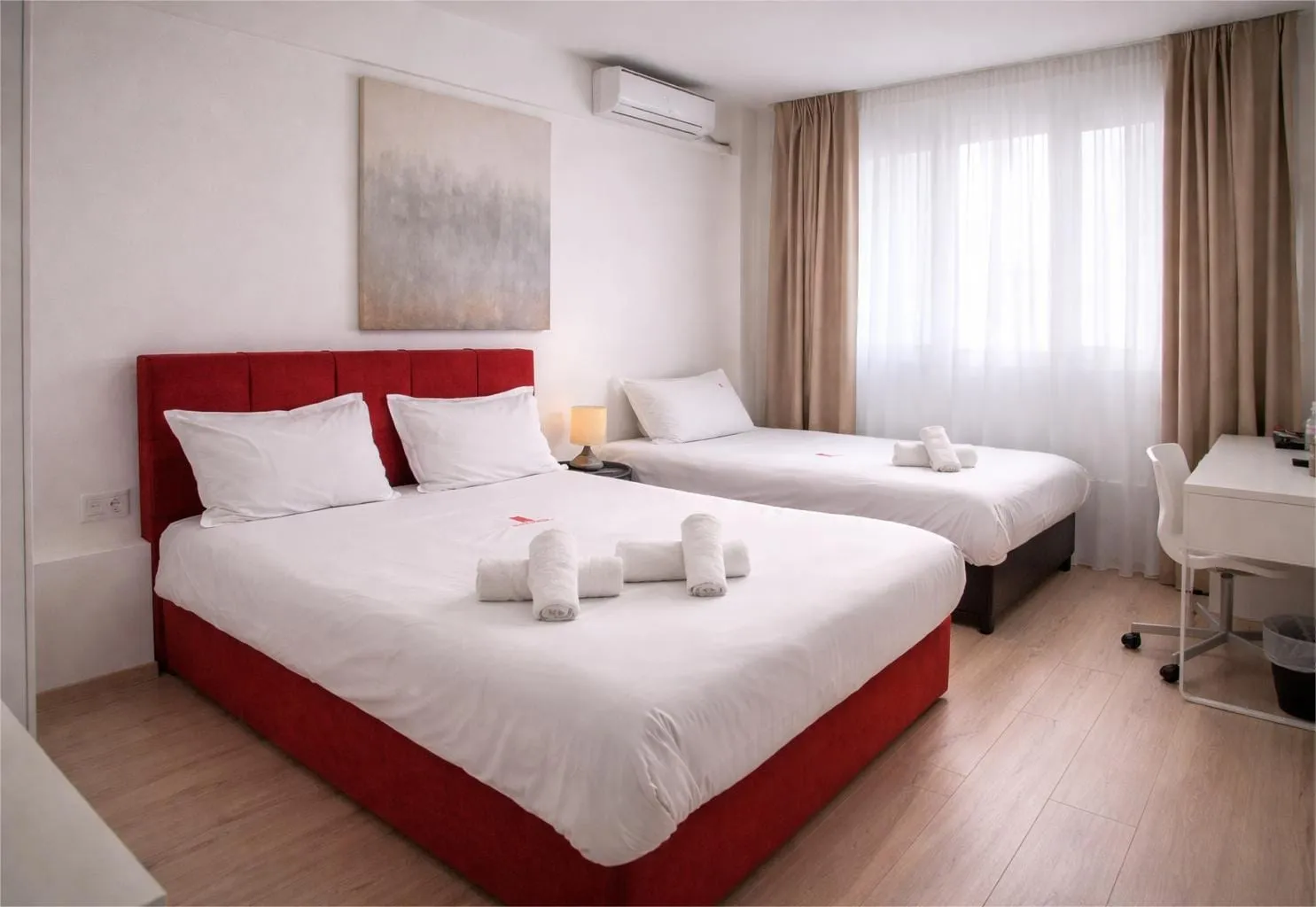 City Plaza Apartments & Rooms Thessaloniki, Grčka — Triple Room