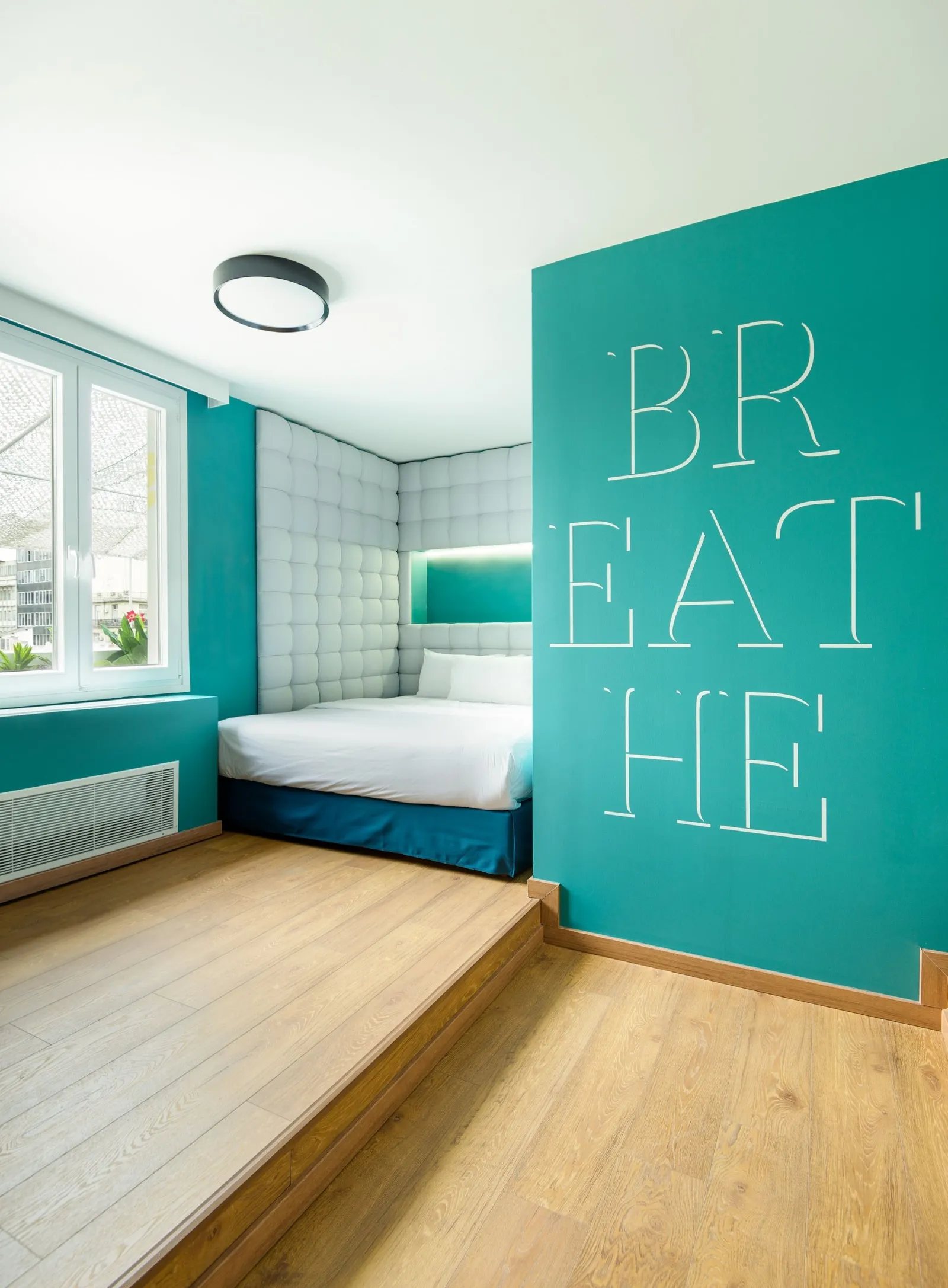 COLORS Urban Hotel, Solun, Grčka — Deluxe Room with Private Terrace & Jacuzzi