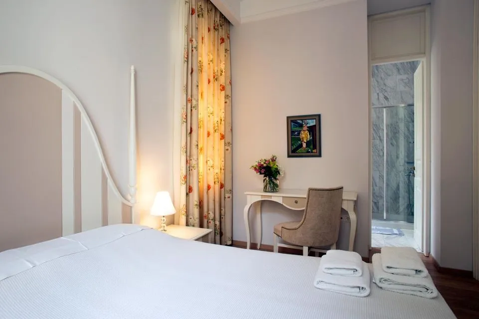 Gatto Perso Luxury Studios & Apartments, Solun, Grčka — Luxury One Bedroom Apartment